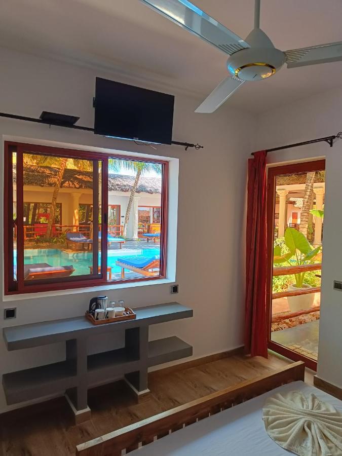 Little Pompeji Boutique Hotel - Adults Only ジャンビアニ エクステリア 写真