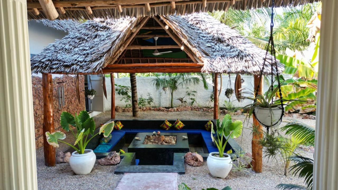 Little Pompeji Boutique Hotel - Adults Only ジャンビアニ エクステリア 写真